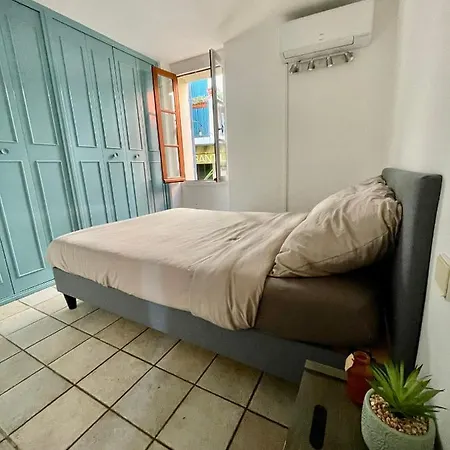 T2 Rue Pietonne Climatise